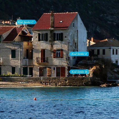 شقة Komiža  في Kod Senke المظهر الخارجي الصورة